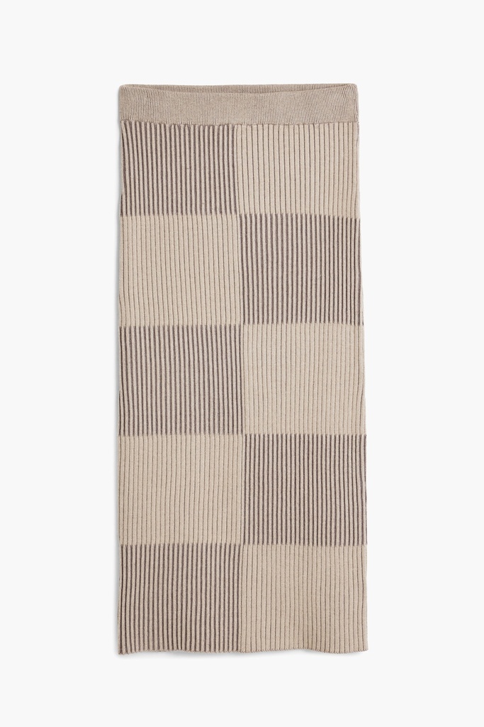 REPRIS_FAL_ABERFELDY 6000 MARRON