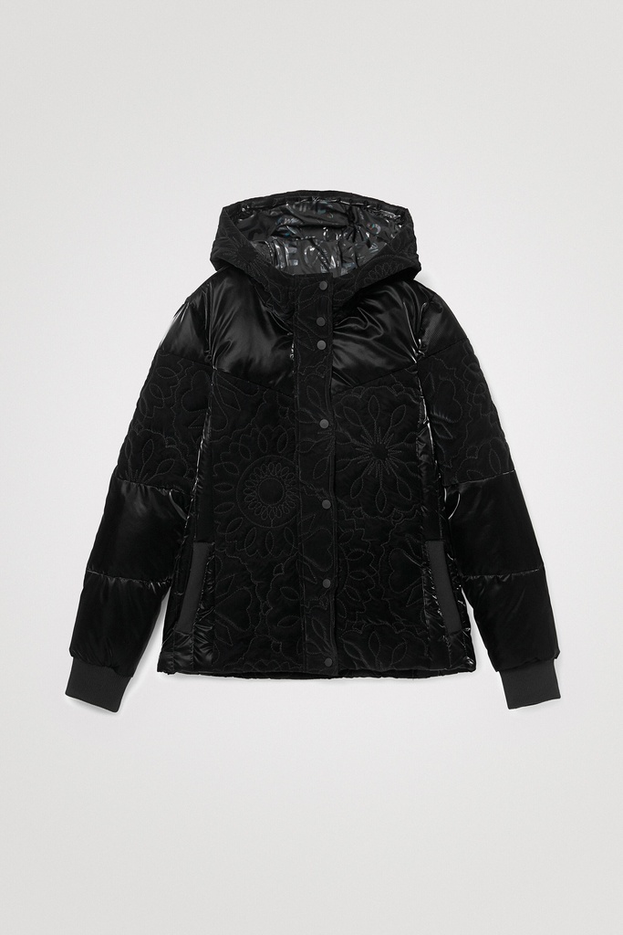 Chaqueta corta patch acolchado 